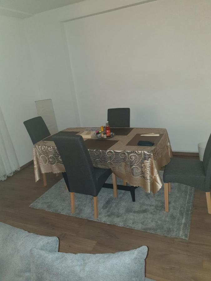 Love Appartement Partage Avec Le Proprietaire 생루이 외부 사진